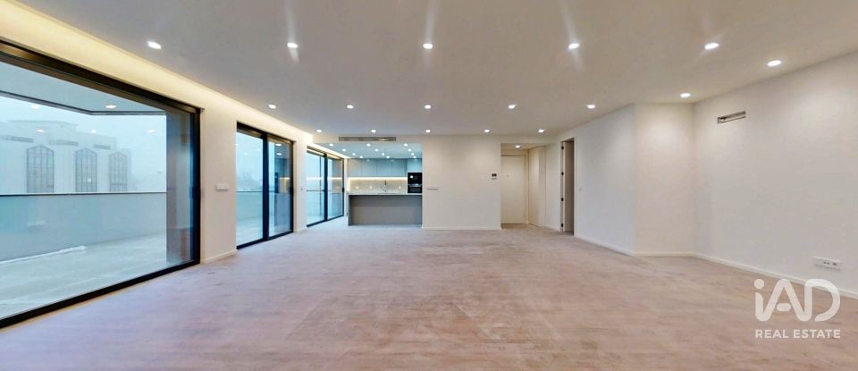 Apartamento T3 em Mafamude e Vilar do Paraíso de 180 m²