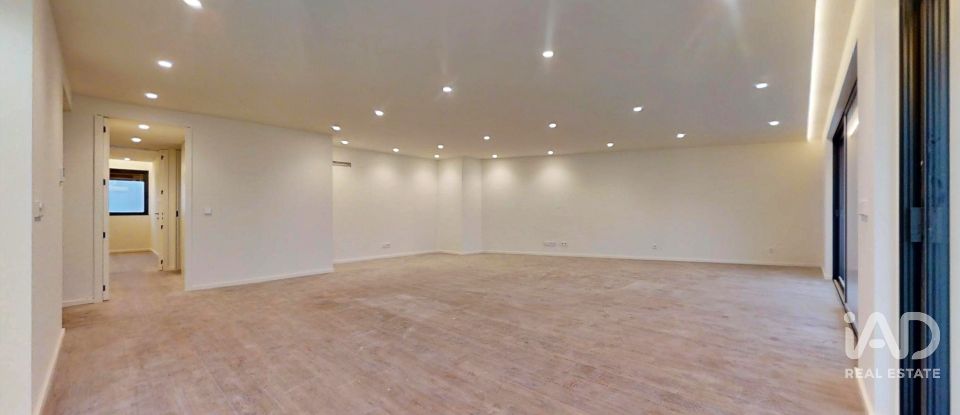 Apartamento T3 em Mafamude e Vilar do Paraíso de 180 m²