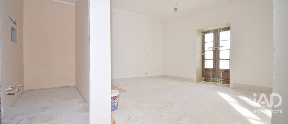 Moradia T4 em São Miguel, Santa Eufémia e Rabaçal de 275 m²