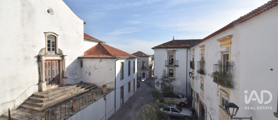 Moradia T4 em São Miguel, Santa Eufémia e Rabaçal de 275 m²