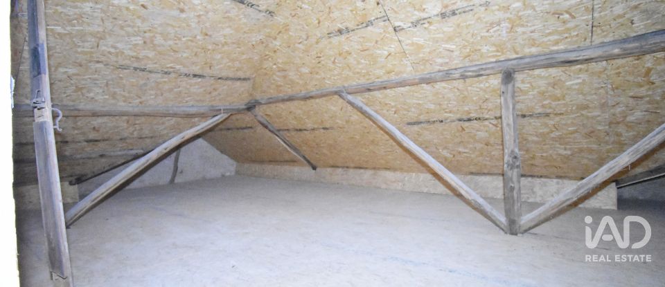 Moradia T4 em São Miguel, Santa Eufémia e Rabaçal de 275 m²