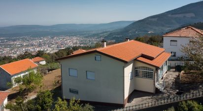 Maison de village T3 à Lousã e Vilarinho de 300 m²