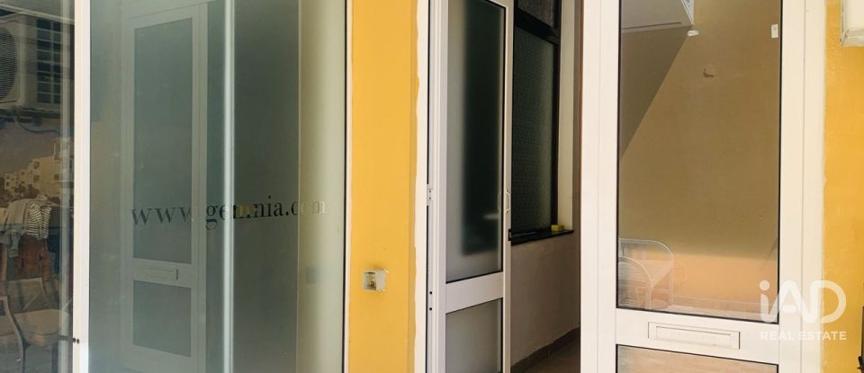 Boutique/Local commercial à Albufeira e Olhos de Água de 44 m²