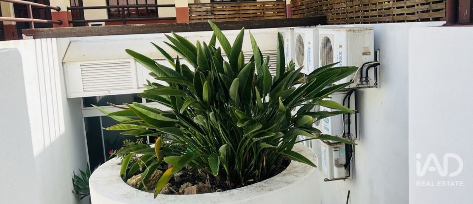 Boutique/Local commercial à Albufeira e Olhos de Água de 44 m²