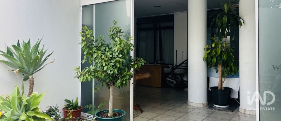 Boutique/Local commercial à Albufeira e Olhos de Água de 44 m²