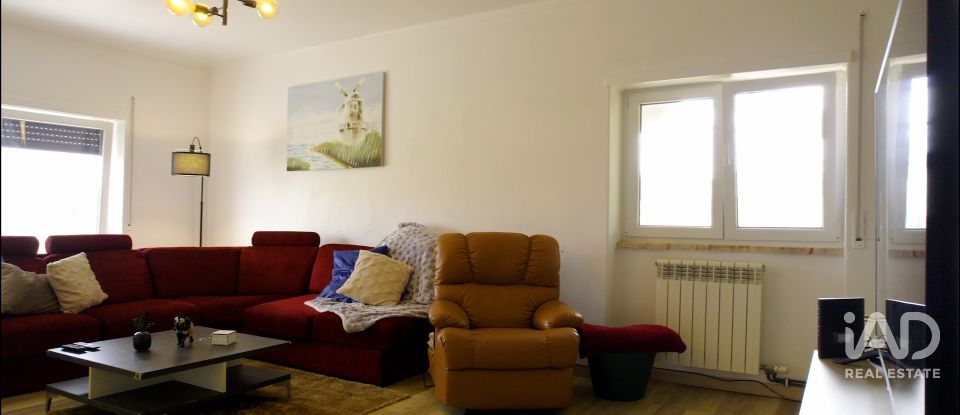 Casa / moradia T0 em Caldas da Rainha - Nossa Senhora do Pópulo, Coto e São Gregório de 438 m²