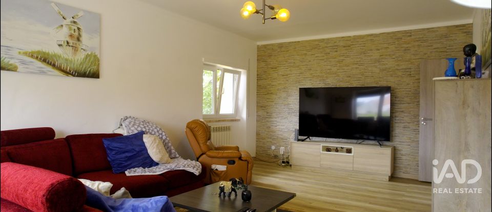 Casa / moradia T0 em Caldas da Rainha - Nossa Senhora do Pópulo, Coto e São Gregório de 438 m²