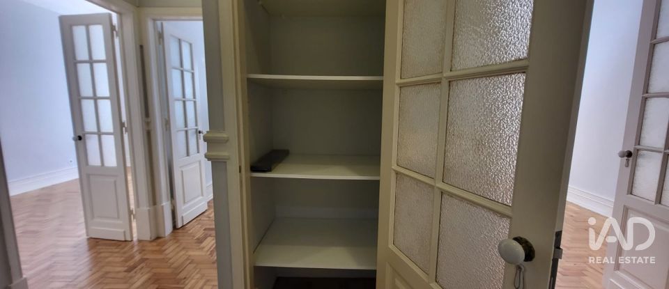 Appartement T5 à Campolide de 200 m²