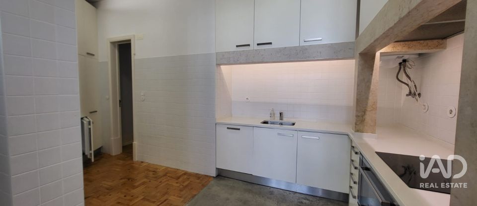 Appartement T5 à Campolide de 200 m²