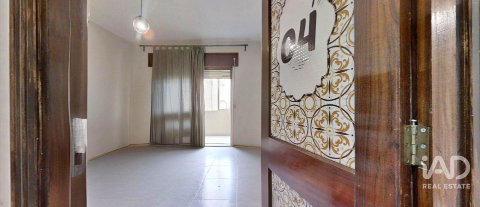 Apartamento T2 em Cedofeita, Santo Ildefonso, Sé, Miragaia, São Nicolau e Vitória de 78 m²