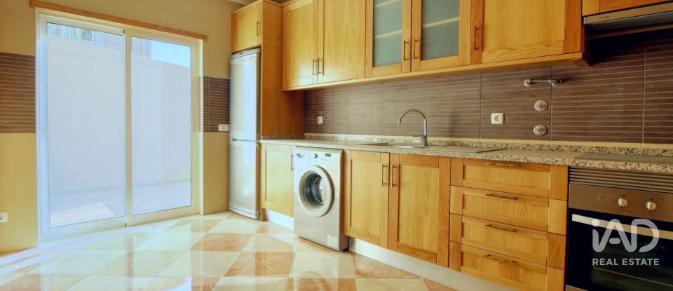 Apartamento T2 em Moncarapacho e Fuseta de 92 m²