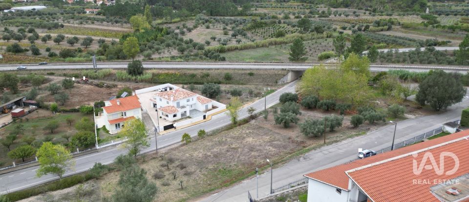 Terreno urbano em Souselas e Botão de 1 019 m²