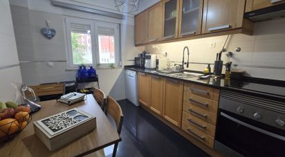 Apartment T3 in Venda Nova e Pondras of 87 m²