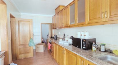 Single story home T3 in Rio de Moinhos of 106 m²