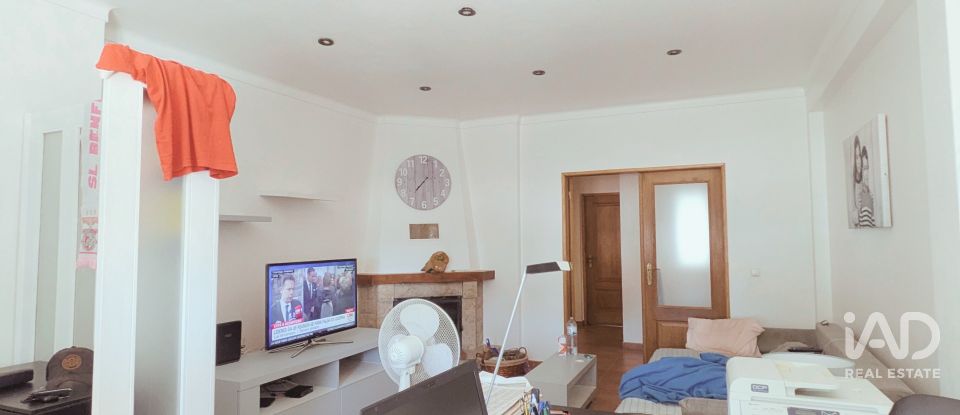 Moradia térrea T3 em Rio de Moinhos de 106 m²