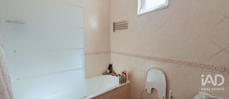 Moradia térrea T3 em Rio de Moinhos de 106 m²