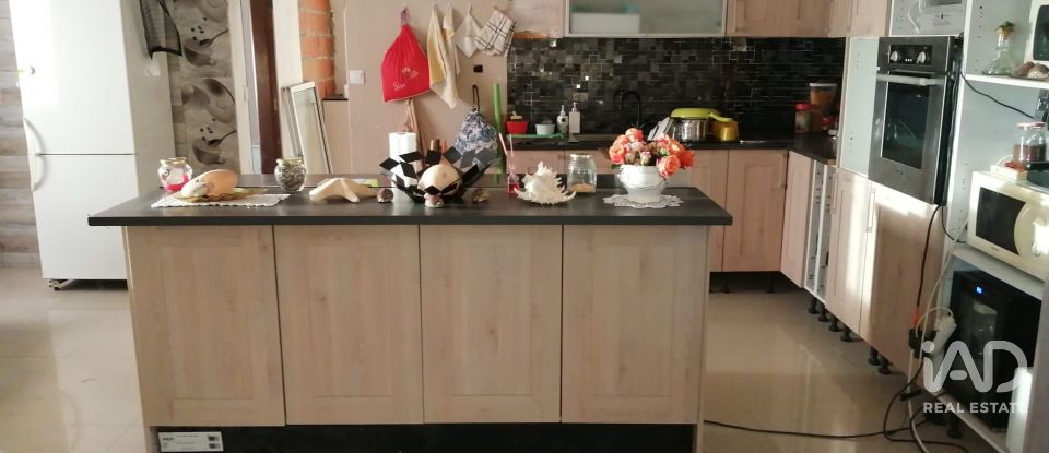 Quinta T9 em Canha de 273 m²