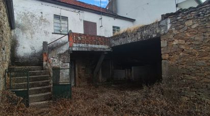 Village house T2 in Aldeia Velha of 135 m²