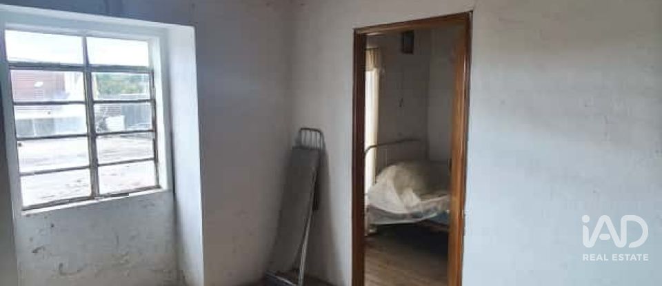 Casa de aldeia T2 em Aldeia Velha de 135 m²