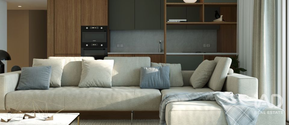 Apartamento T2 em São Félix da Marinha de 79 m²