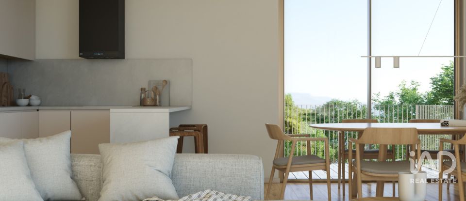 Apartamento T2 em São Félix da Marinha de 79 m²