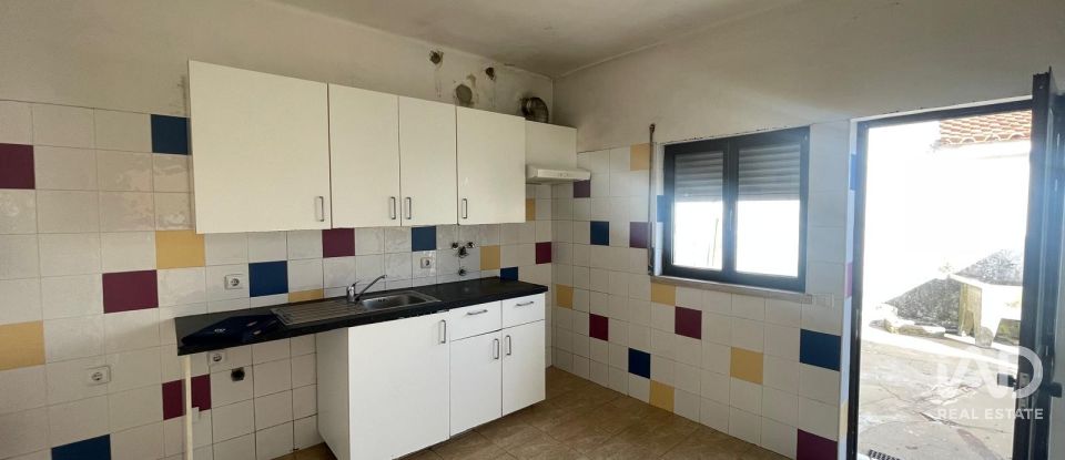 Moradia T2 em Santa Maria, São Pedro E Matacães de 150 m²