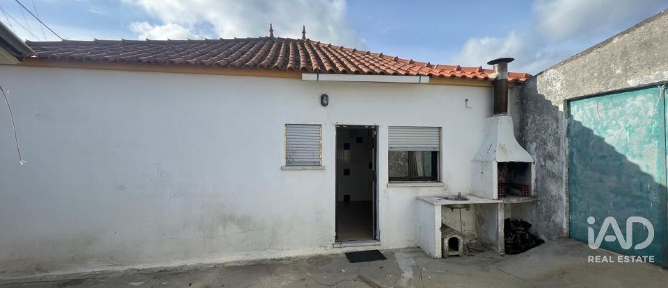 Moradia T2 em Santa Maria, São Pedro E Matacães de 150 m²