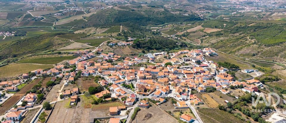 Moradia T2 em Santa Maria, São Pedro E Matacães de 150 m²