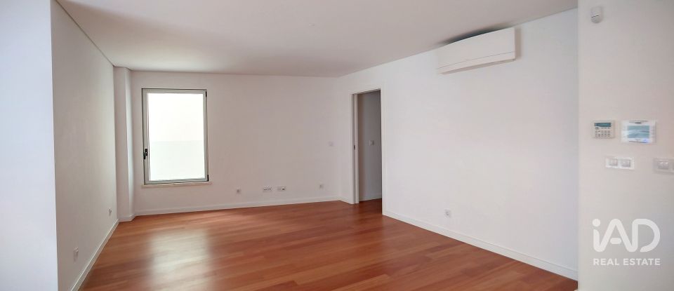 Appartement T2 à Santo António de 113 m²