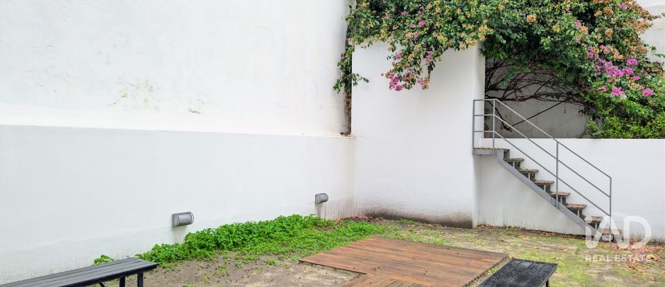 Appartement T2 à Santo António de 113 m²