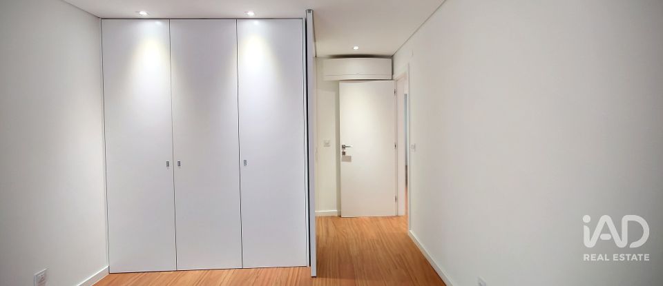 Appartement T2 à Santo António de 113 m²