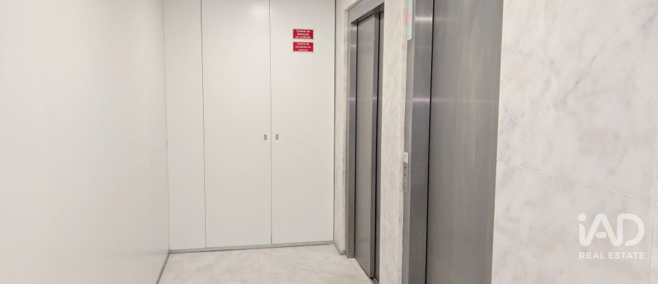 Appartement T2 à Santo António de 113 m²