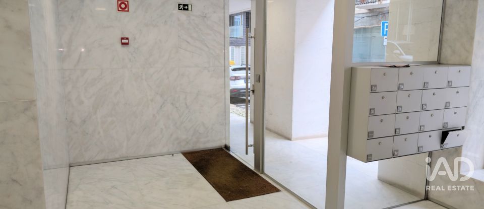 Appartement T2 à Santo António de 113 m²