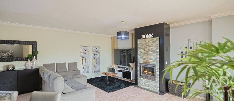 Apartamento T4 em Valença, Cristelo Covo e Arão de 180 m²