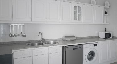 House T5 in Fernão Ferro of 150 m²