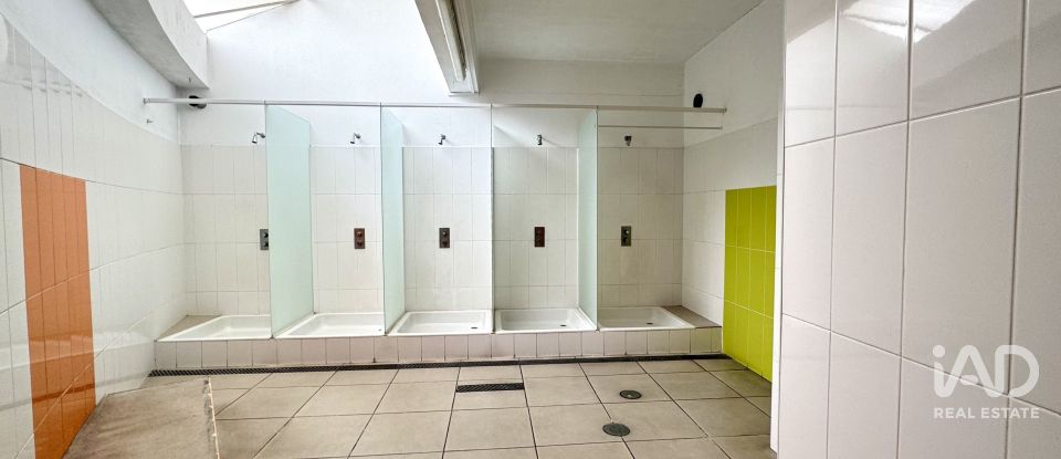 Boutique/Local commercial à Água de Pena de 532 m²