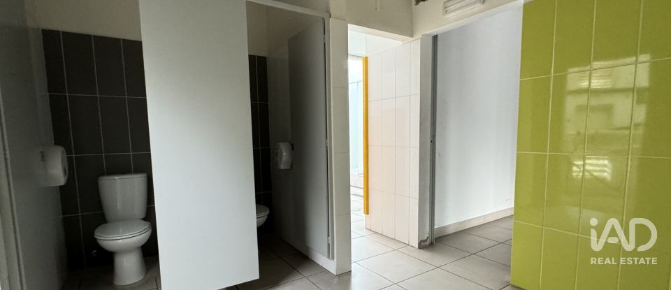 Boutique/Local commercial à Água de Pena de 532 m²