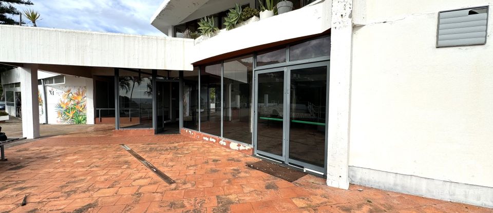Boutique/Local commercial à Água de Pena de 532 m²