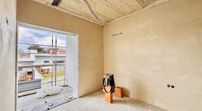 House T3 in Fernão Ferro of 130 m²