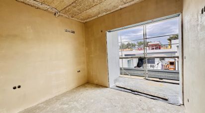 House T3 in Fernão Ferro of 130 m²