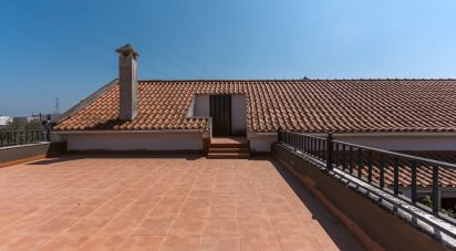 Maison T4 à Palmela de 179 m²