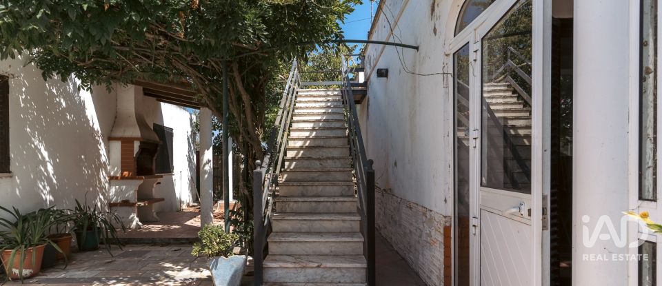 House T4 in Palmela of 179 m²