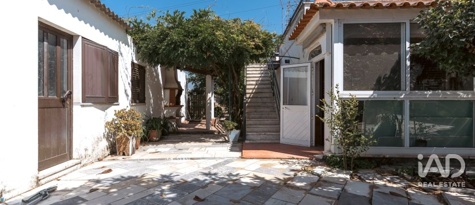 House T4 in Palmela of 179 m²