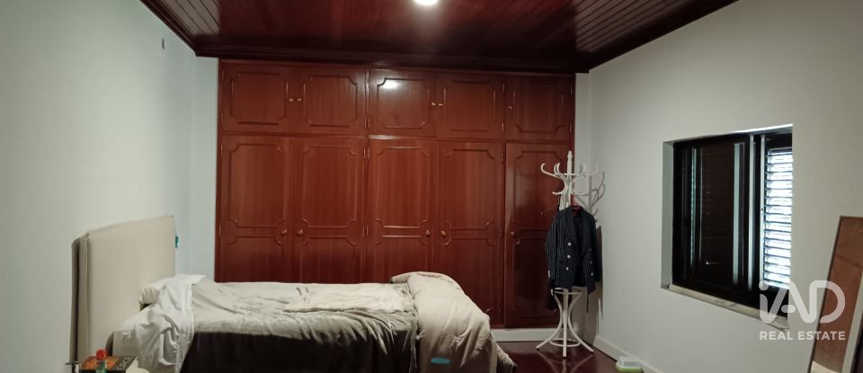 House T4 in Palmela of 179 m²