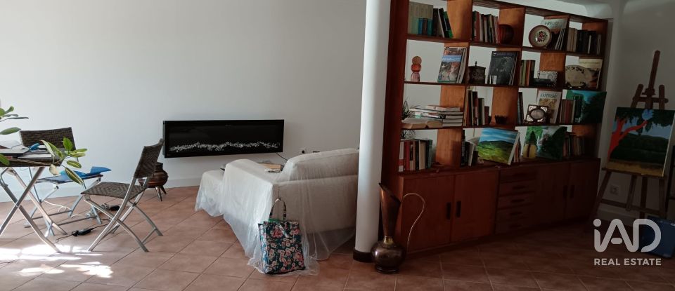 House T4 in Palmela of 179 m²