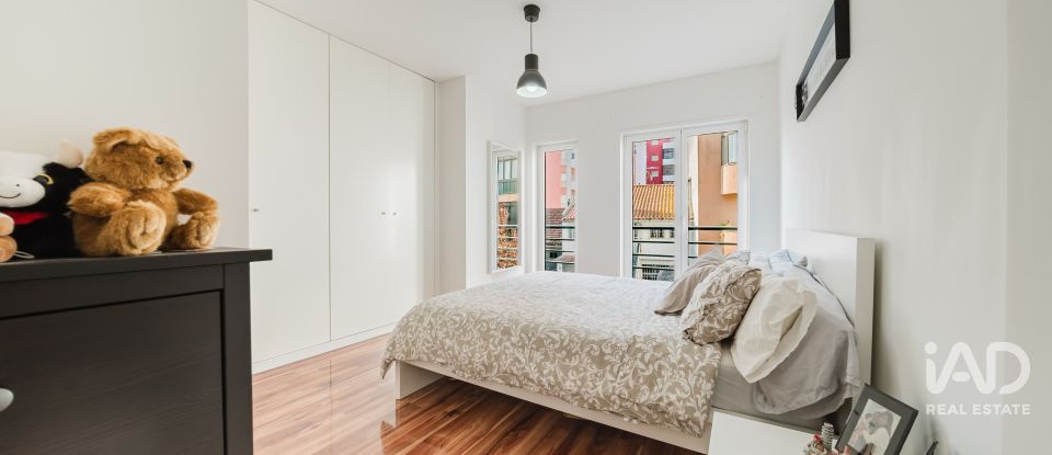 Appartement T2 à Sacavém e Prior Velho de 97 m²