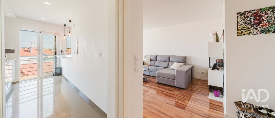Appartement T2 à Sacavém e Prior Velho de 97 m²