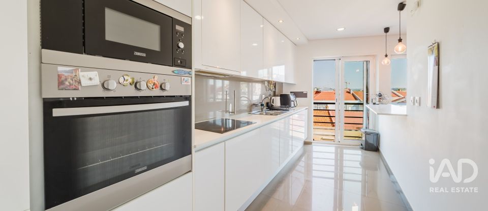 Appartement T2 à Sacavém e Prior Velho de 97 m²