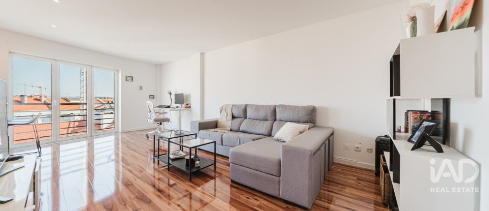 Appartement T2 à Sacavém e Prior Velho de 97 m²