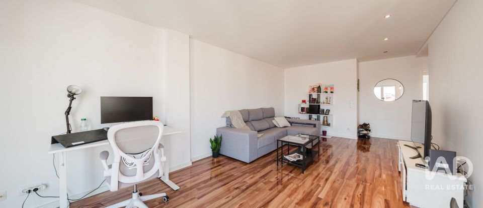 Appartement T2 à Sacavém e Prior Velho de 97 m²